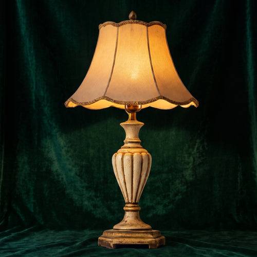 Auremont Scalloped Vintage Table Lamp